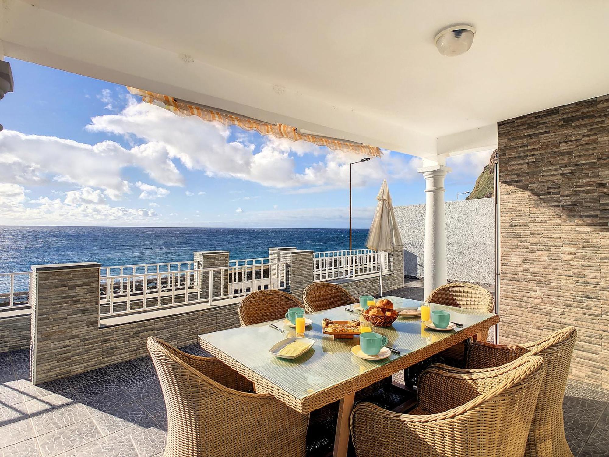 Naya Beach House By Lovelystay Malseira Exterior photo